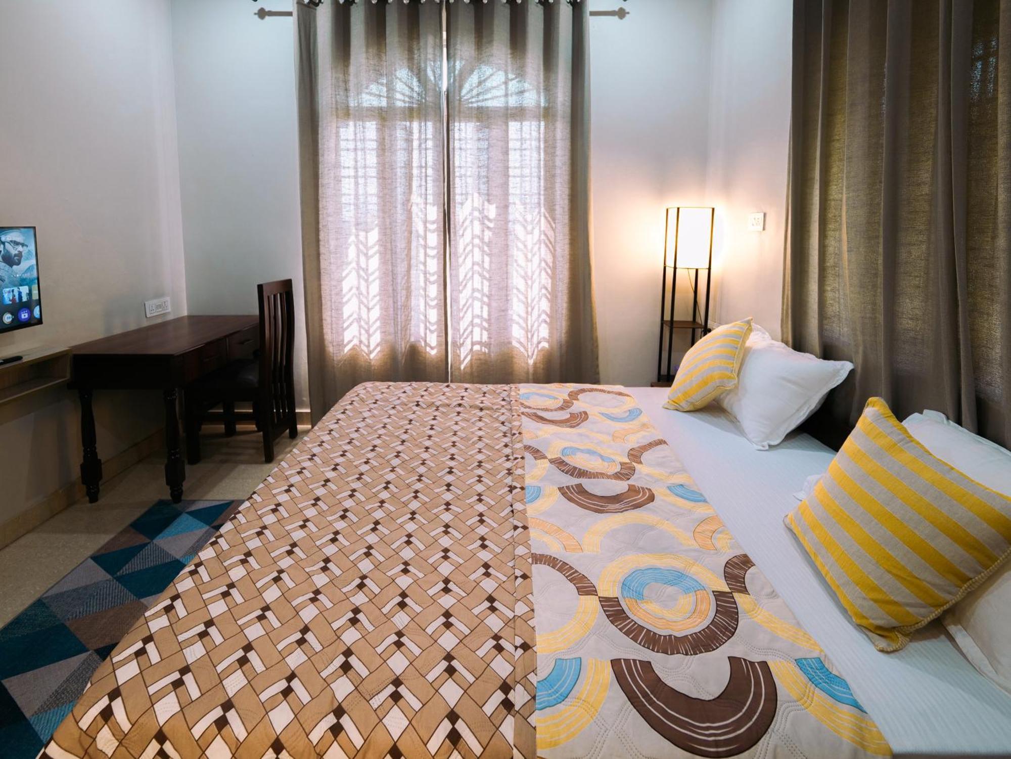 Hostel Hoztel Jollygrrant Doon Rāni Pokhri Zewnętrze zdjęcie